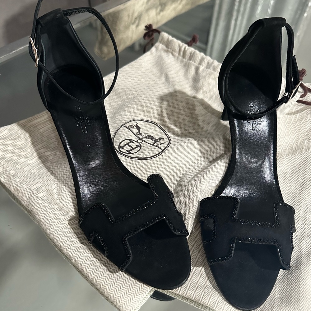 Authentic Hermès heden sandals